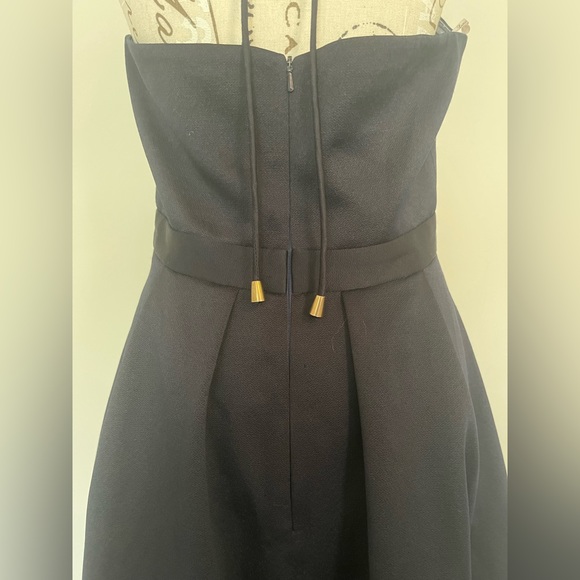 Lumier by Bariano formal navy blue knee length dress size medium - Picture 10 of 13